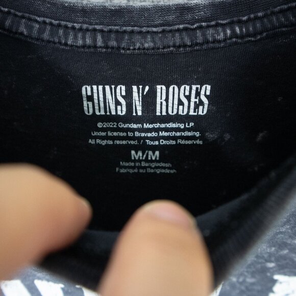 Guns N' Roses 2022 Band Tee Mens Medium - Picture 4 of 7